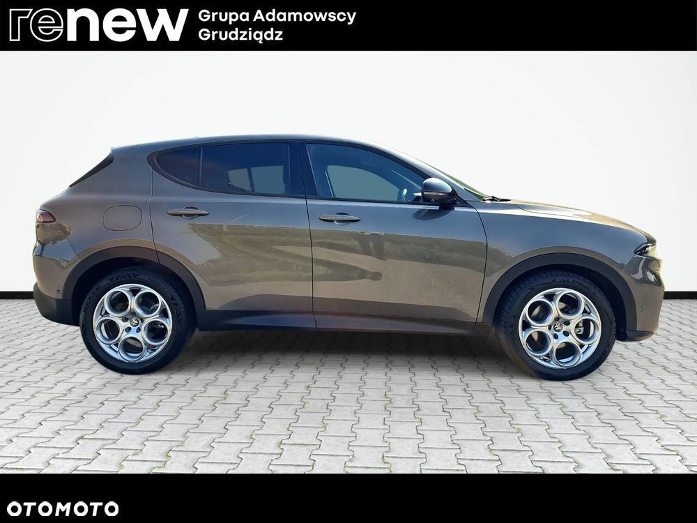 Alfa Romeo Tonale 1.5 T4 GSE mHEV Sprint DCT - 11