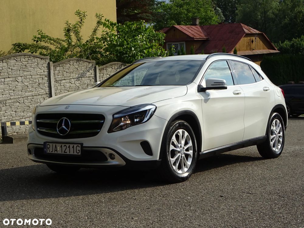 Mercedes-Benz GLA 180 (CDI) d - 2