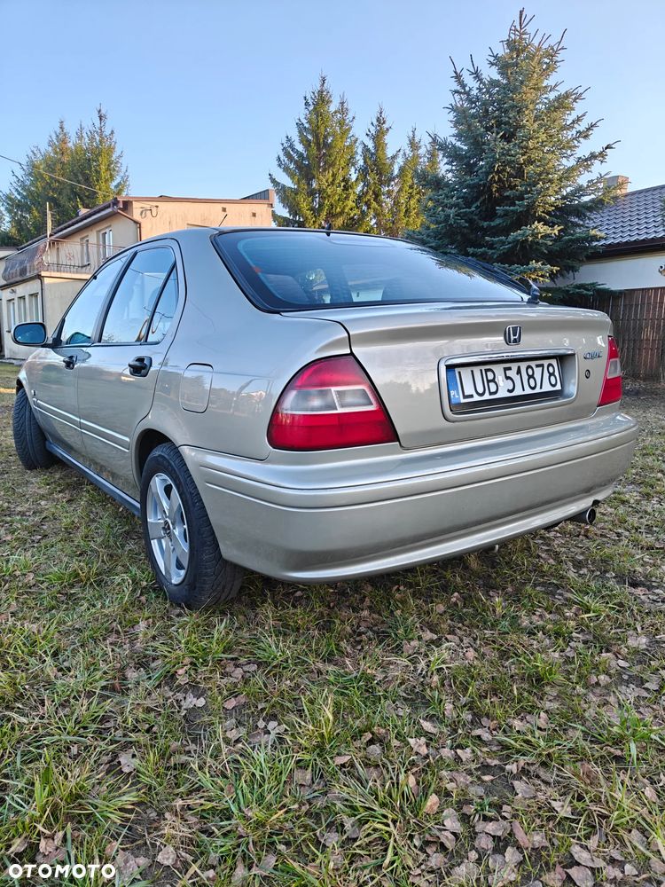 Honda Civic 1.4i S - 4