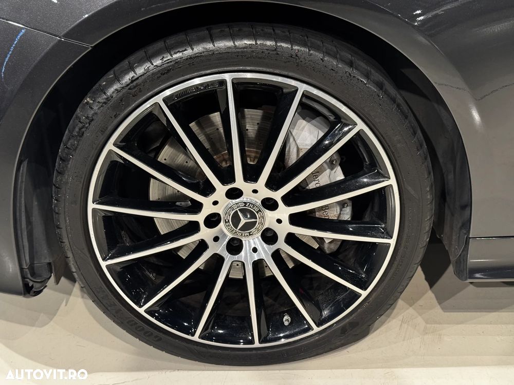 Mercedes-Benz E - 8