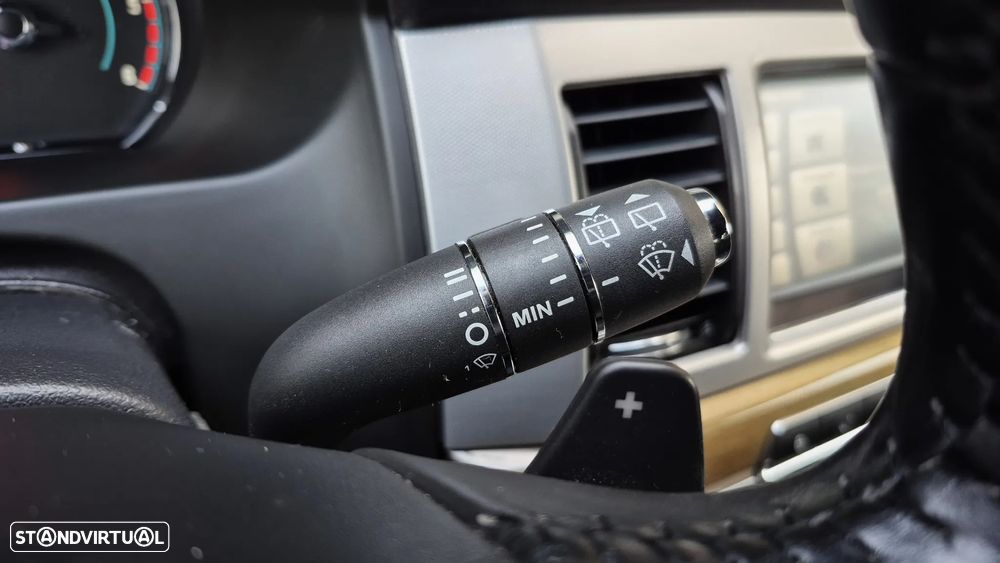 Jaguar XF Sportbrake 2.2 - 27