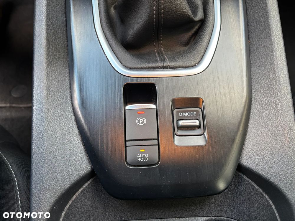 Nissan Qashqai 1.3 DIG-T Acenta - 26