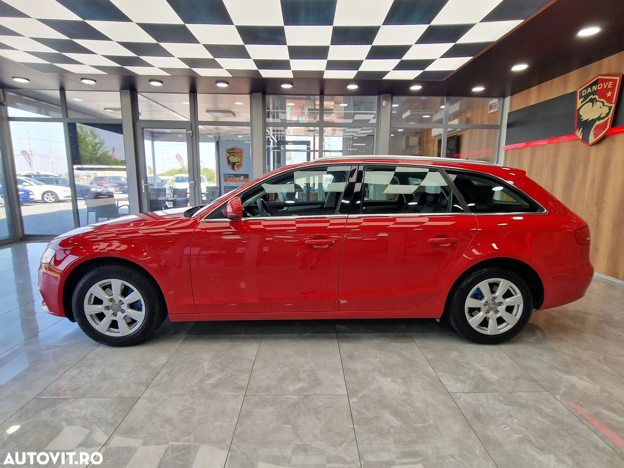 Audi A4 2.0 TDI Multitronic Avant - 4