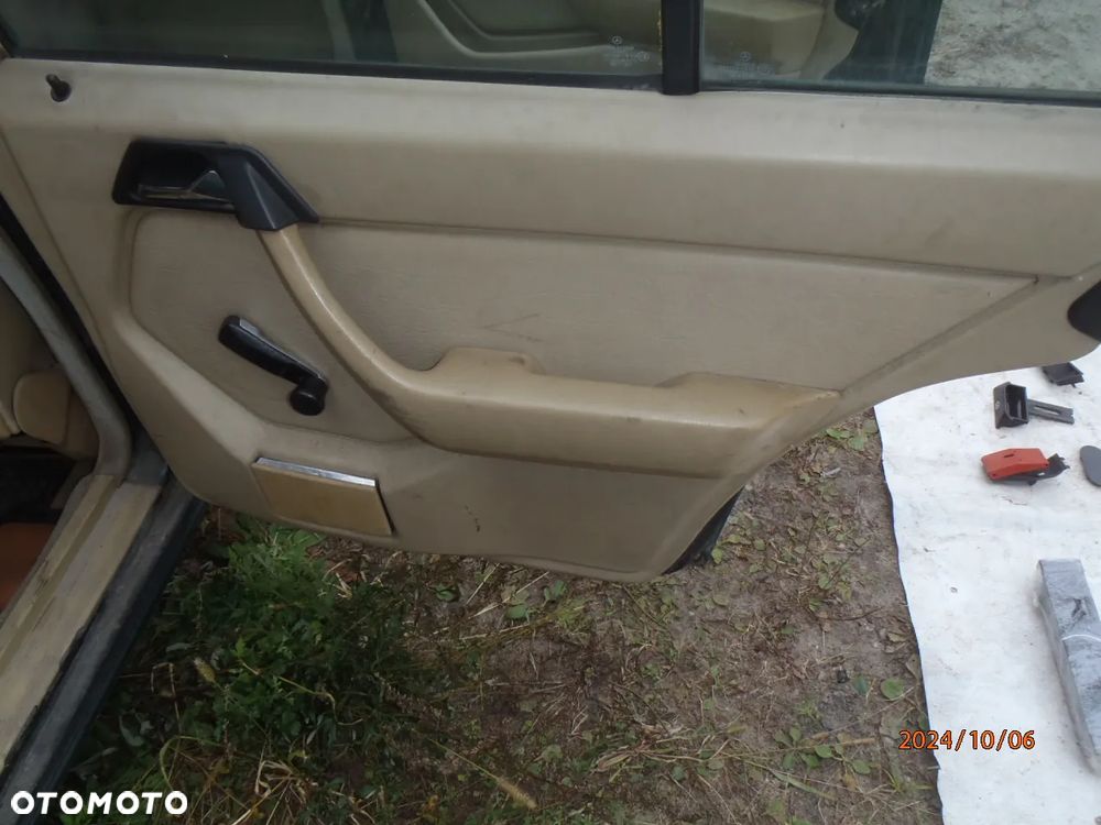 fotel kanapa tapicerka obicie boczek podłokietnik zagłówek skóra mercedes w 124 w124 - 35