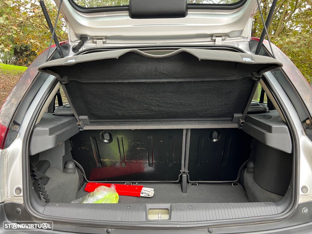 Opel Corsa 1.0 12V Confort - 10