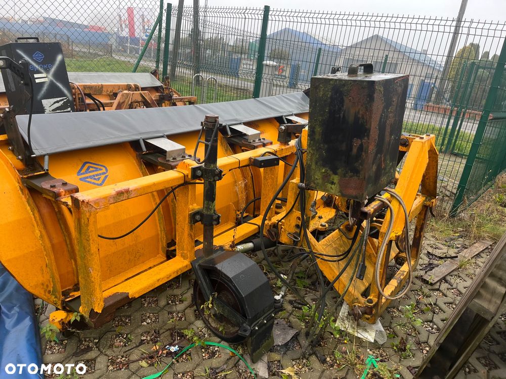 Plug śnieżny 3 metry szeroki epokę nido stratos