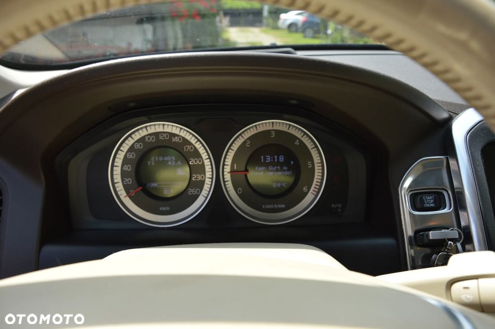 Volvo XC 60 DRIVe R Design - 12
