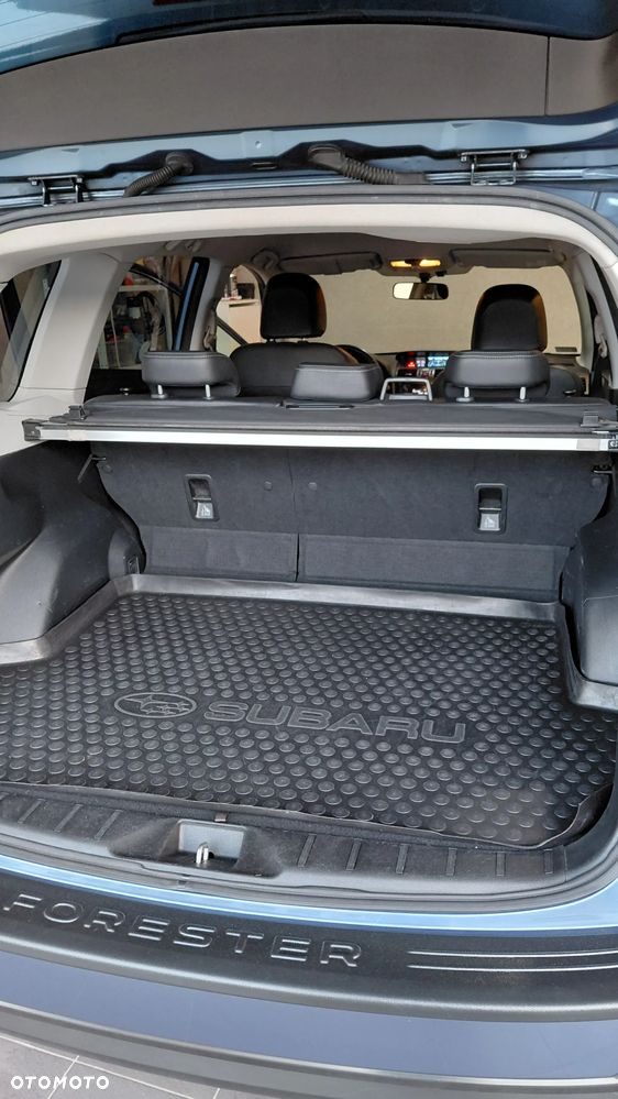 Subaru Forester 2.0XT Comfort Lineartronic - 16