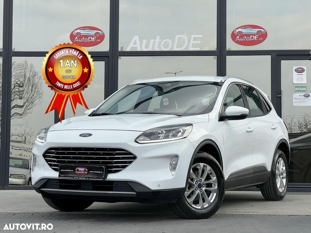Ford Kuga - 1