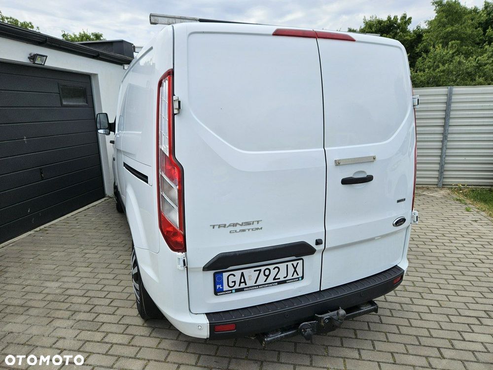 Ford Transit Custom - 14