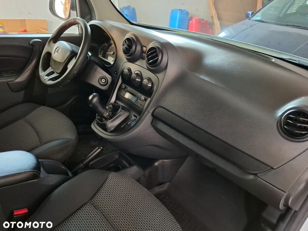 Mercedes-Benz Citan Kombi 415.705 - 12