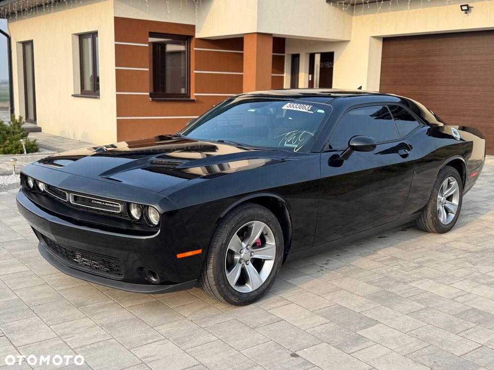 Dodge Challenger - 3