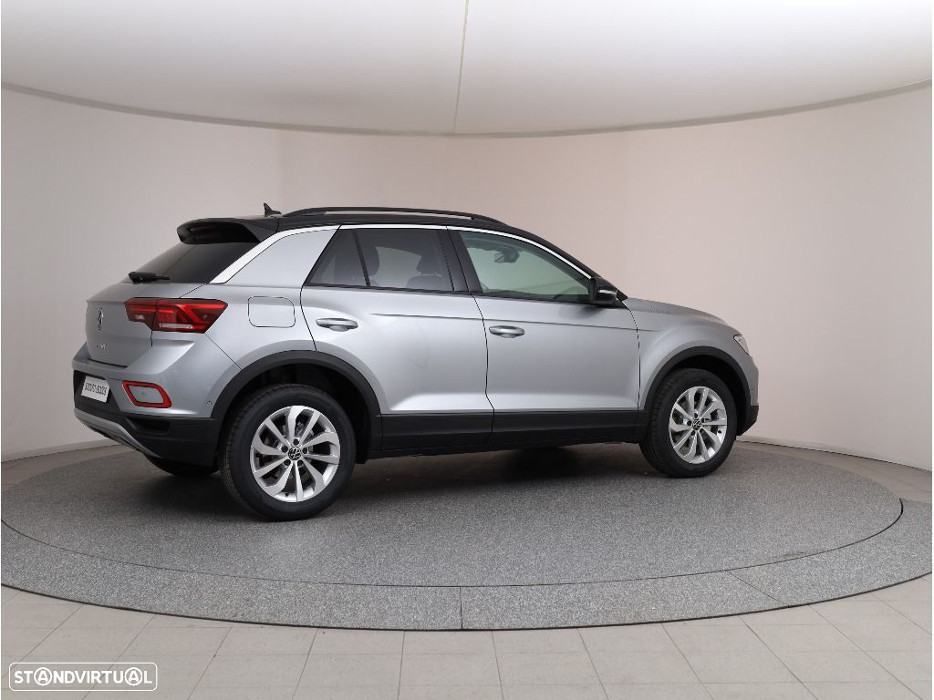 VW T-Roc 1.5 TSI Urban DSG - 15