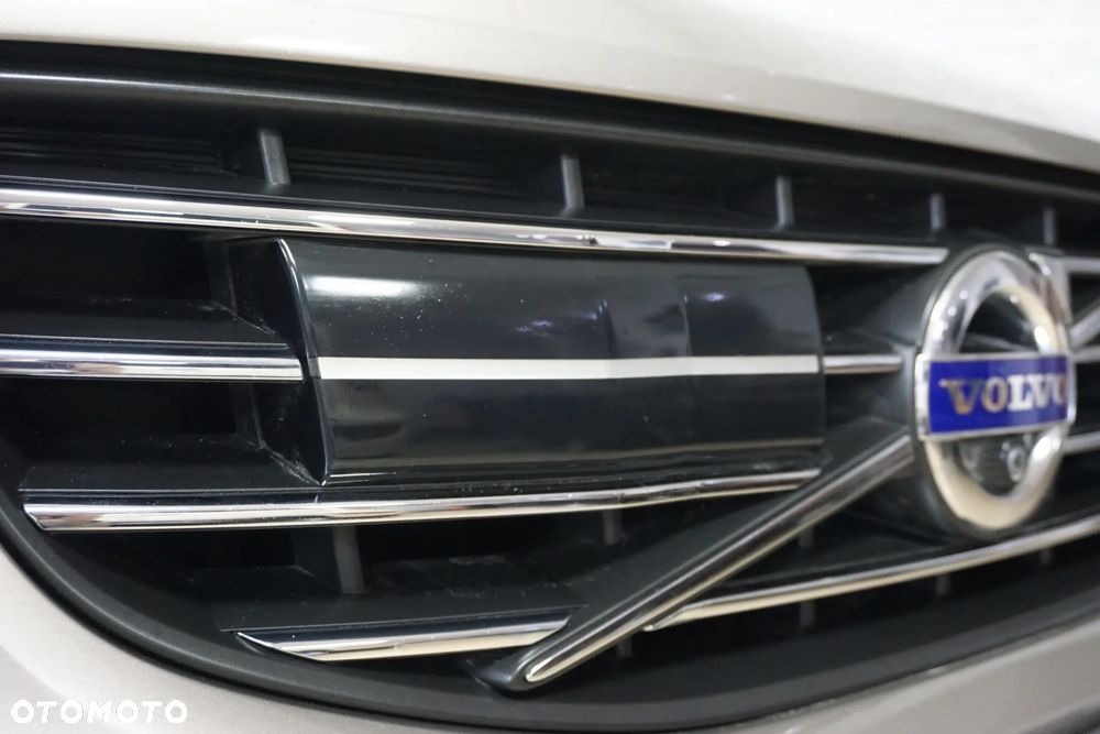 Volvo XC 60 - 13