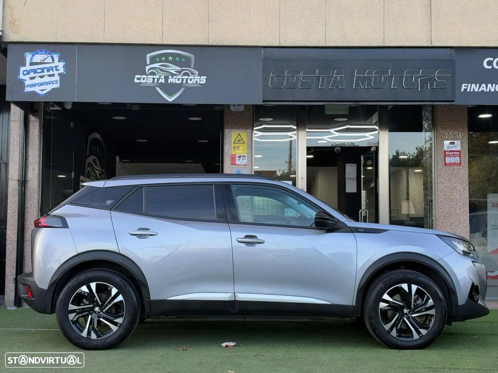 Peugeot e-2008 Allure Pack - 6