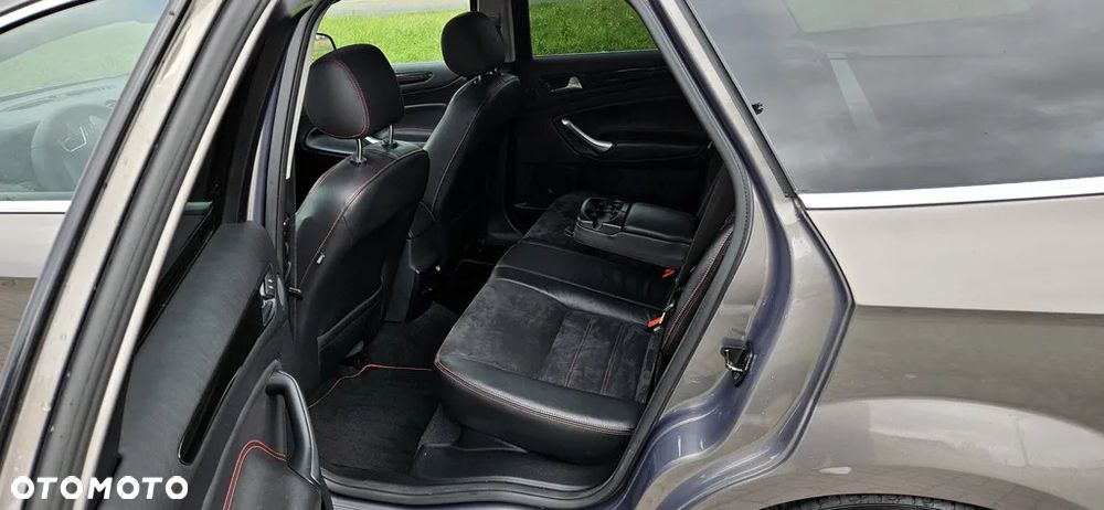 Ford Mondeo Turnier 2.2 TDCi Titanium X - 18