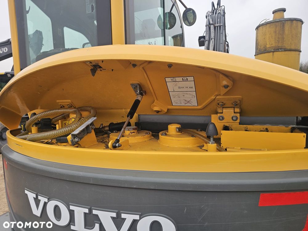 Volvo ECR88D - 18