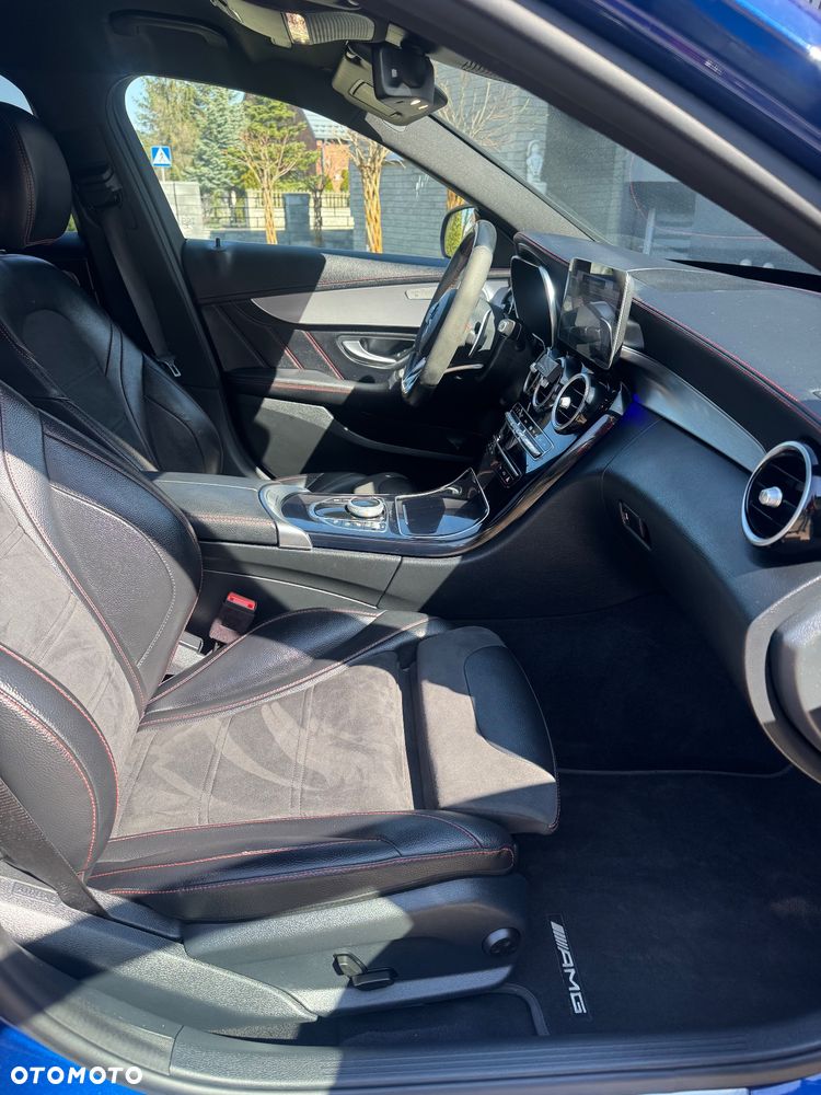 Mercedes-Benz Klasa C AMG 43 4Matic AMG TCT 9G - 25