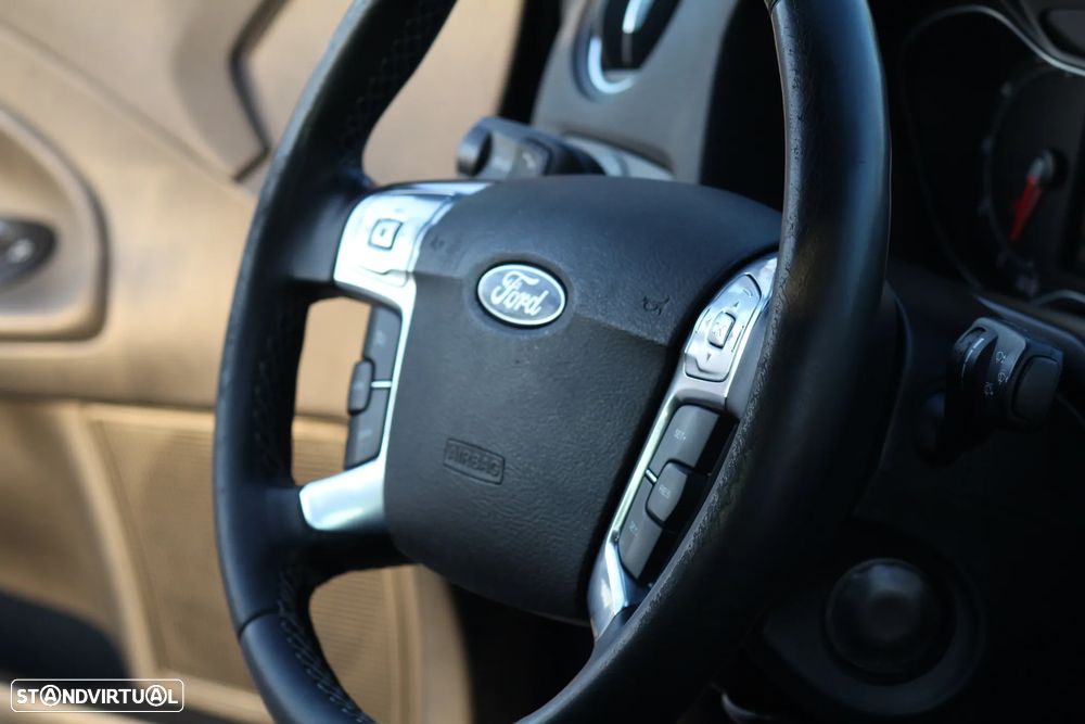 Ford Mondeo 2.0 TDCI Titanium - 21