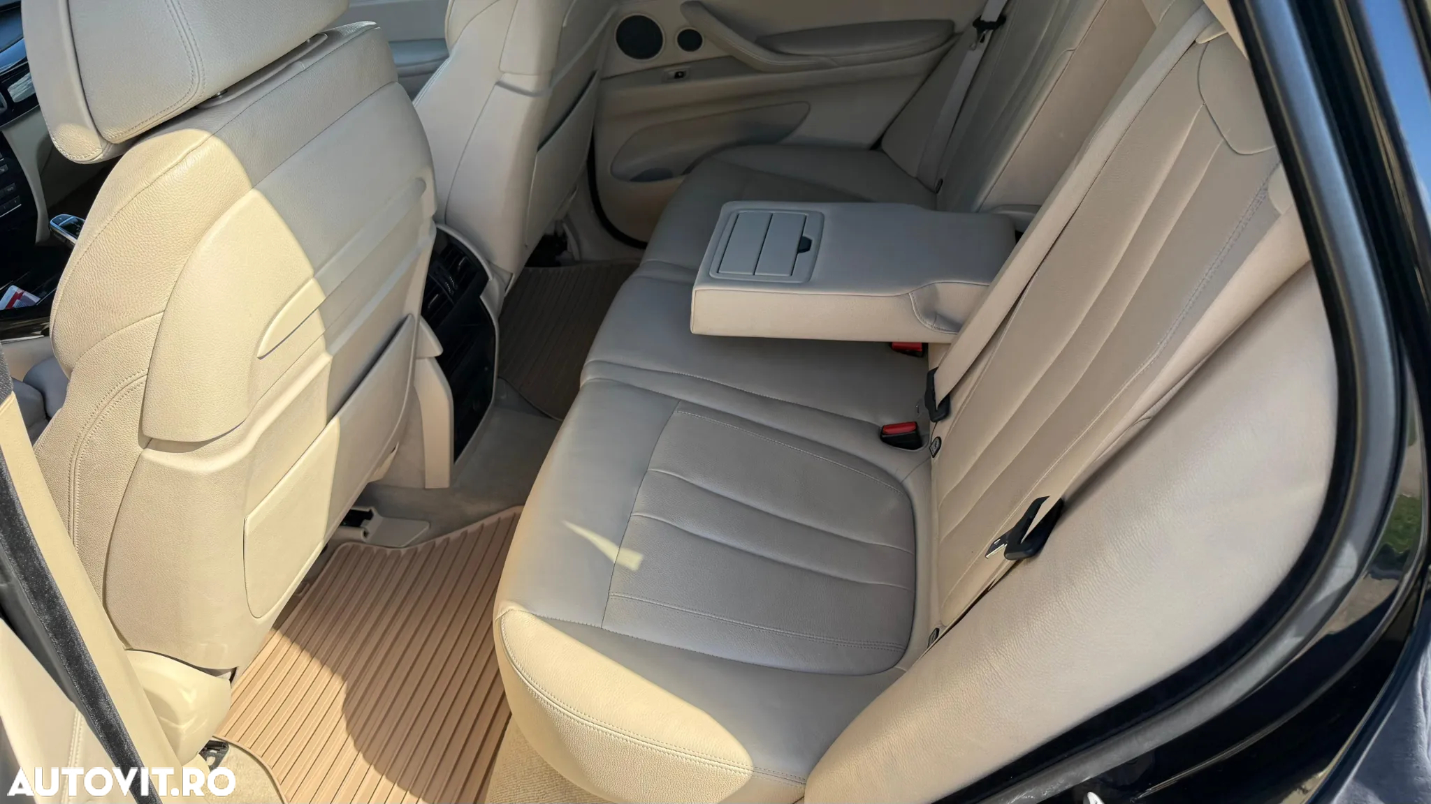 BMW X5 xDrive40d - 9