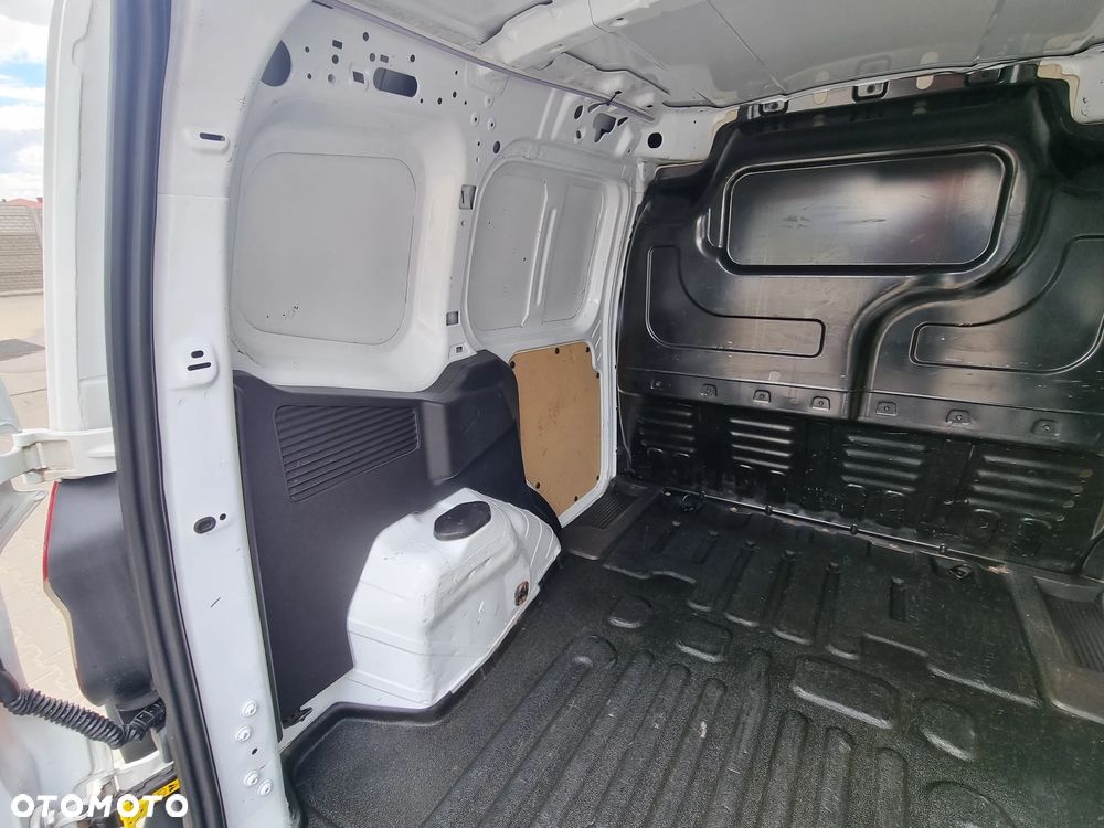 Ford TRANSIT COURIER - 15