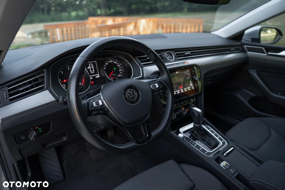 Volkswagen Arteon 2.0 TDI SCR DSG - 19