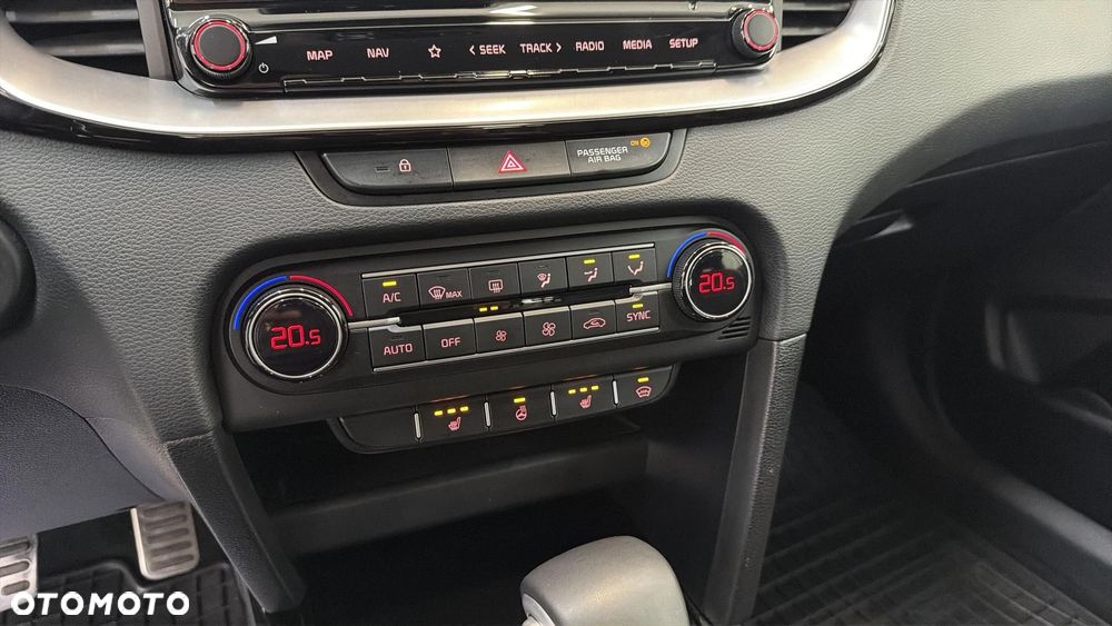 Kia Ceed 1.5 T-GDI Business Line DCT - 25