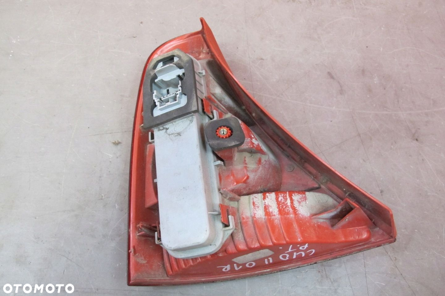RENAULT CLIO 2 II LIFT 01-05 LAMPA PRAWA TYŁ TYLNA EUROPA - 4