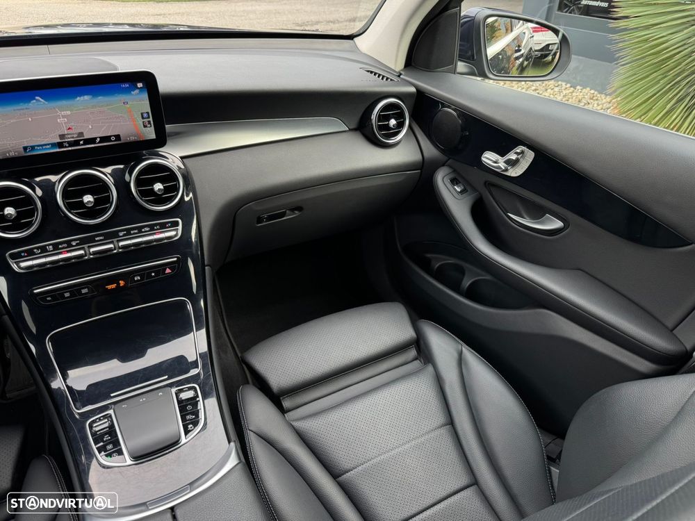 Mercedes-Benz GLC 220 d 4Matic - 25