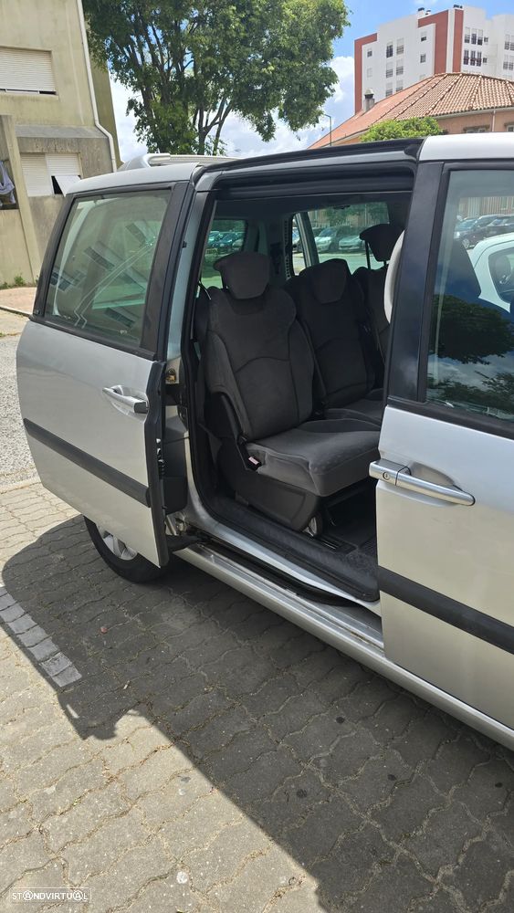Peugeot 807 2.2 HDi - 5