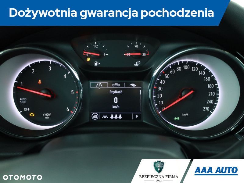 Opel Insignia - 10