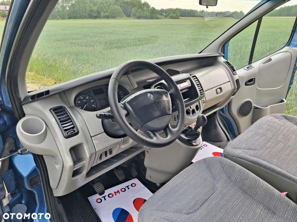 Renault Trafic - 17
