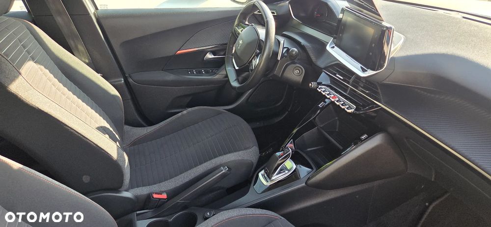 Peugeot 2008 - 29