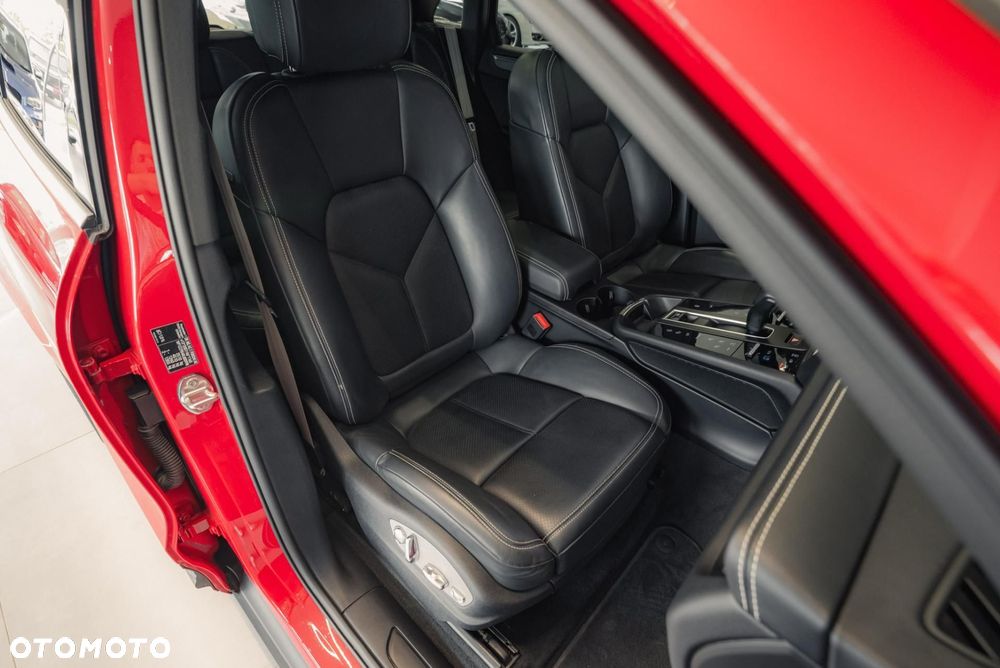 Porsche Macan Standard - 16