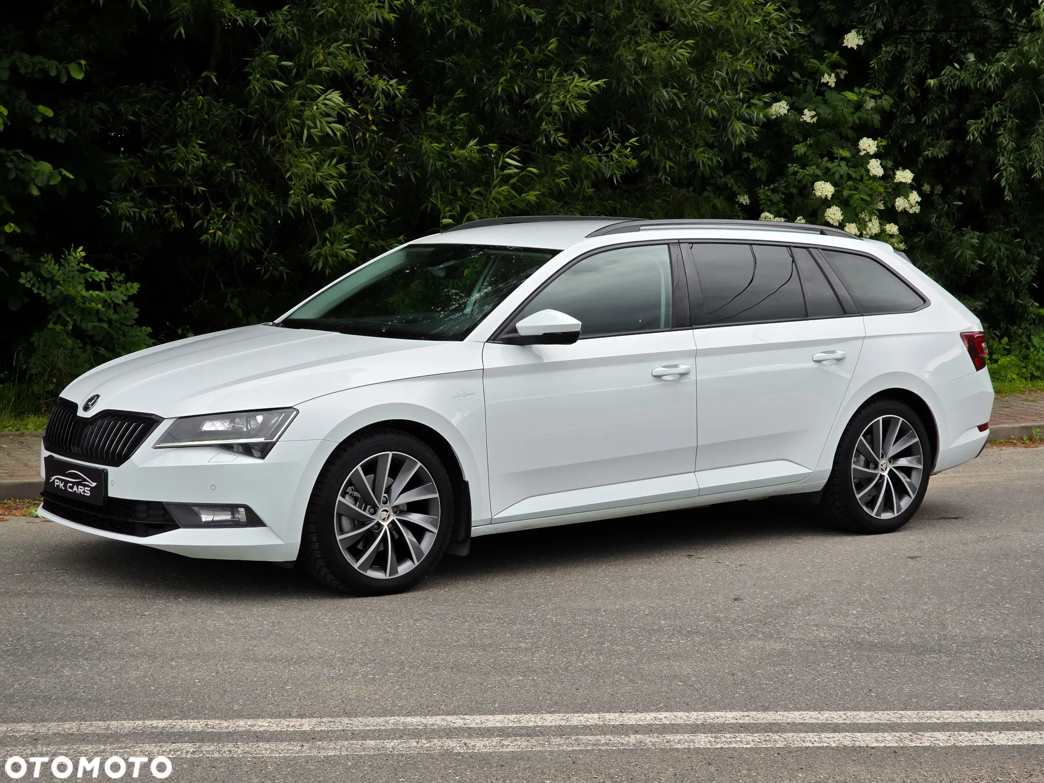 Skoda Superb Combi 2.0 TDI 4x4 DSG L&K - 7