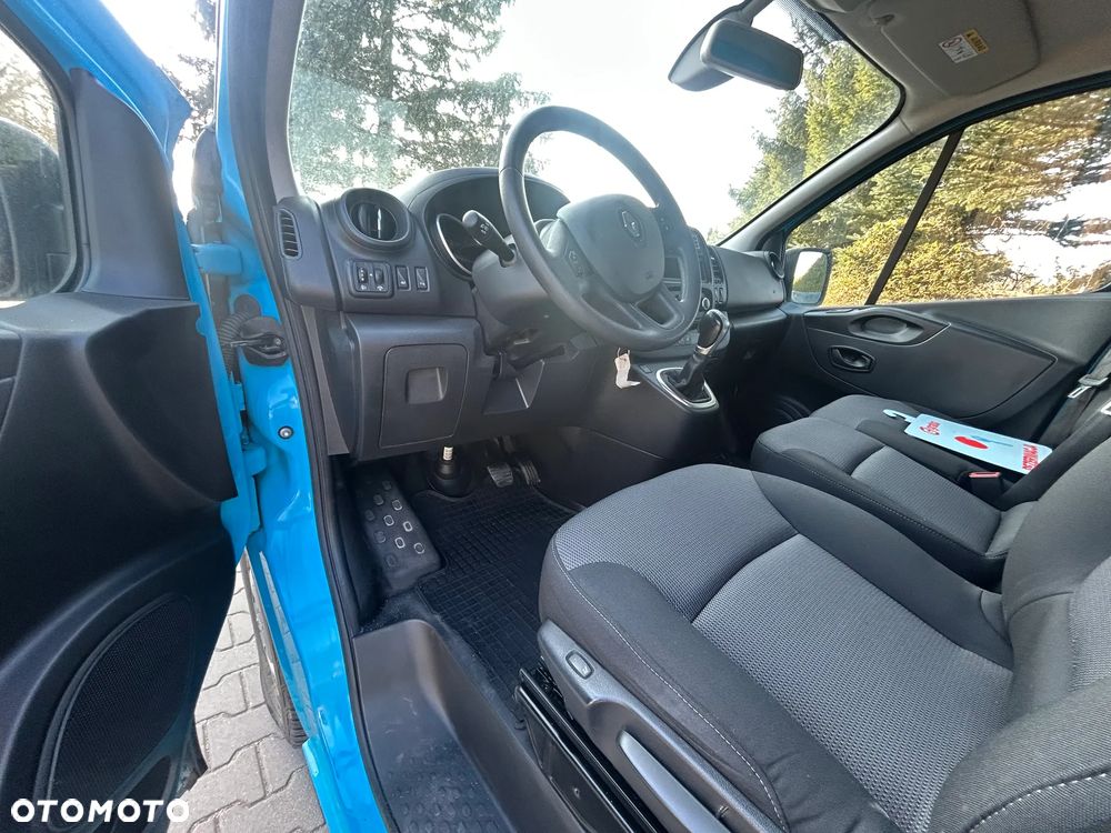 Renault Trafic - 11