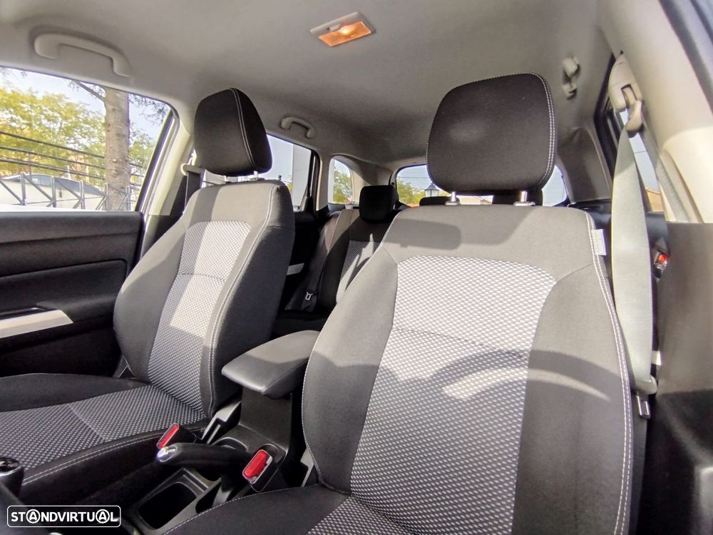 Suzuki Vitara 1.6 DDiS Special Edition 4WD - 23