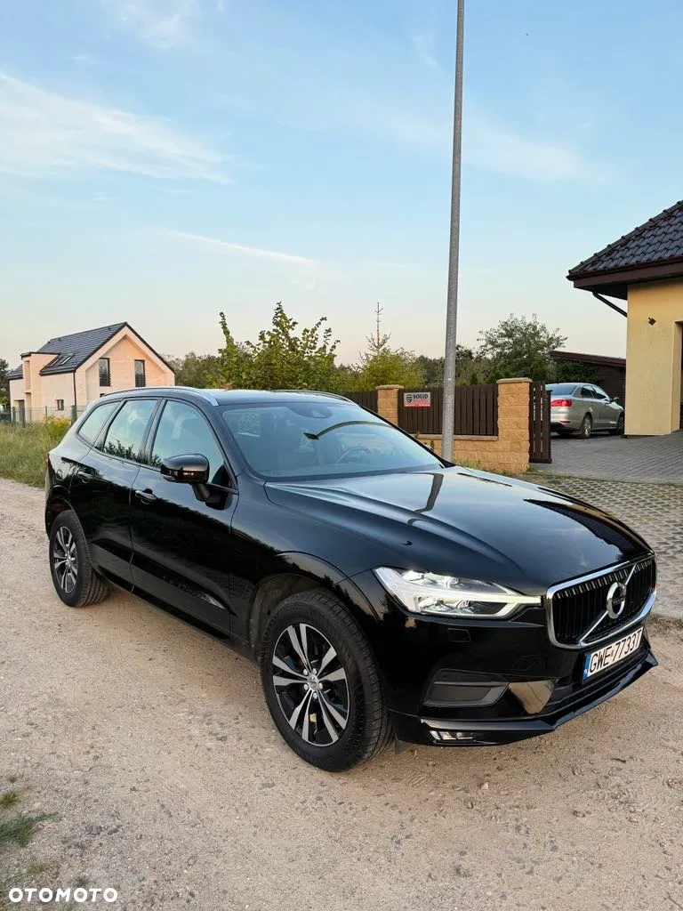 Volvo XC 60 D4 AWD Momentum - 4