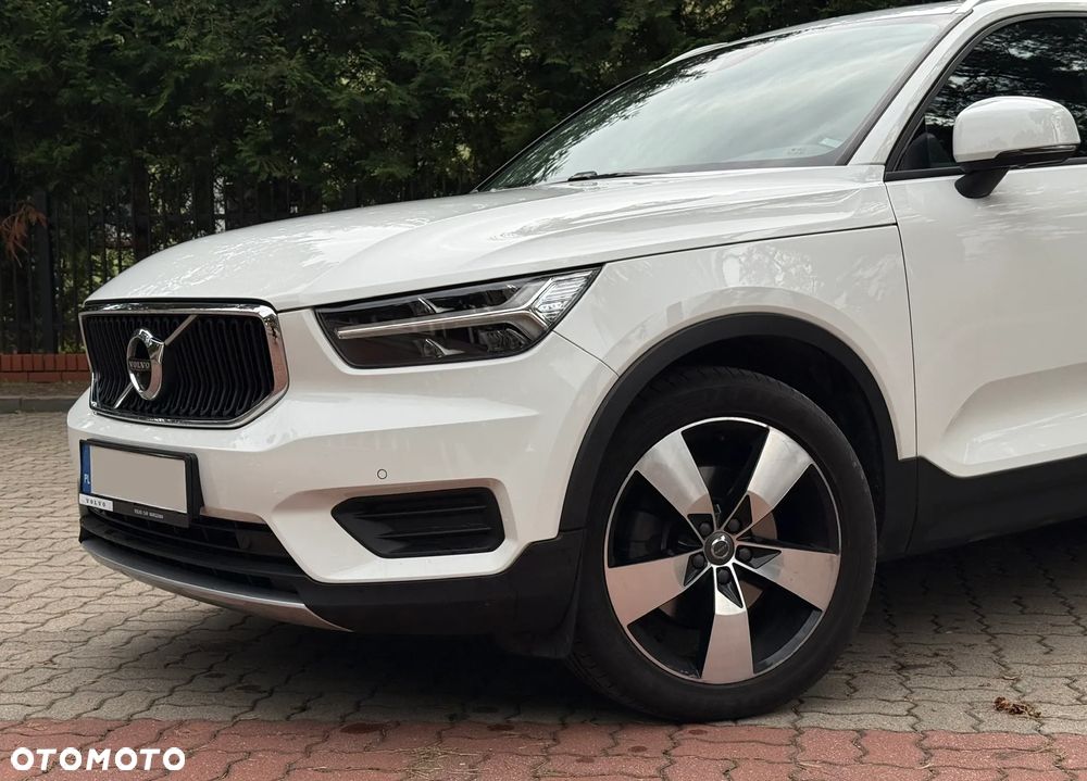 Volvo XC 40 T4 AWD Momentum - 3