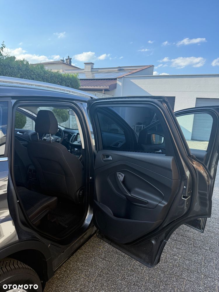 Ford Kuga 2.0 TDCi 2x4 Trend - 12