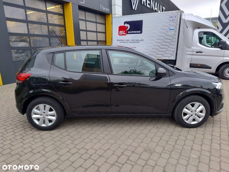 Dacia Sandero - 4