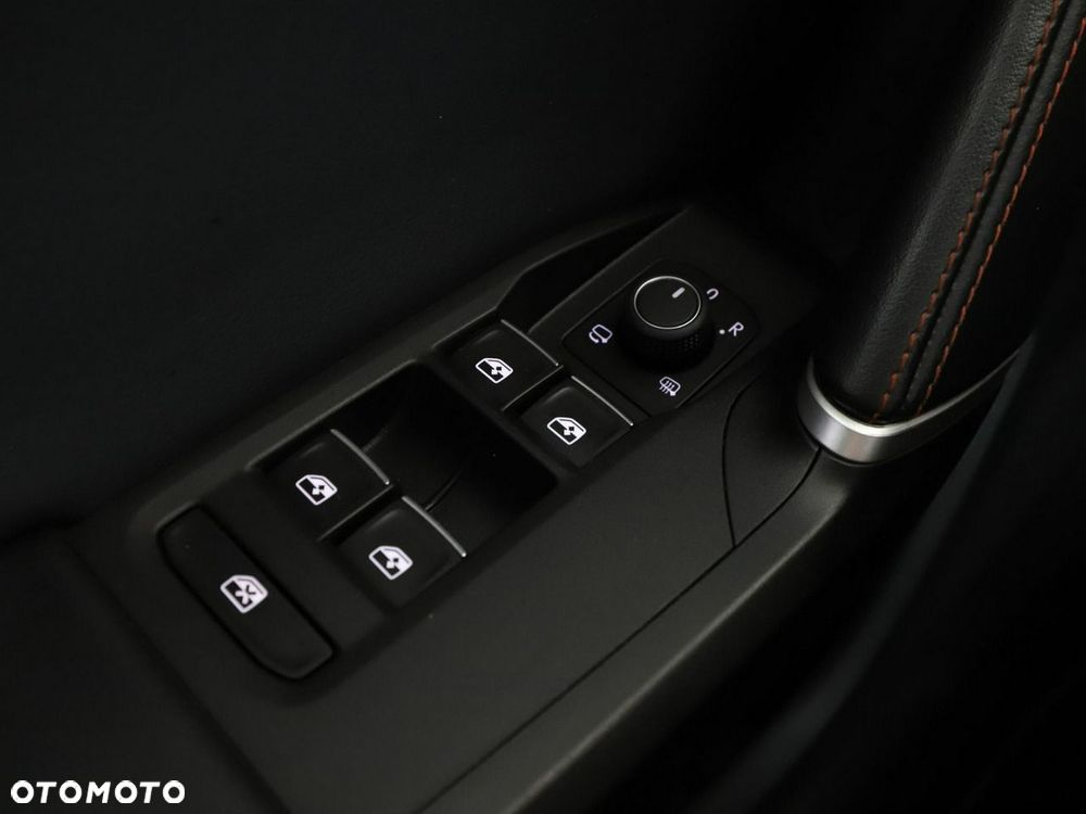 Seat Leon 2.0 TDI DPF DSG FR - 41