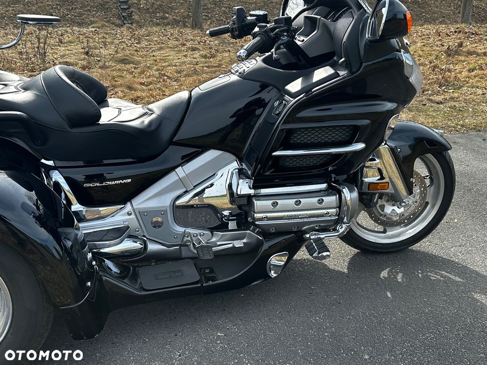 Honda GL - 11