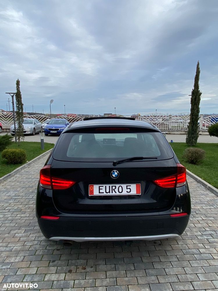 BMW X1 xDrive20d - 11