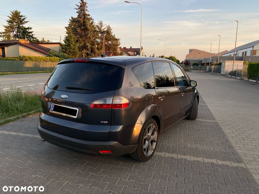 Ford S-Max 2.0 TDCi DPF Titanium - 3
