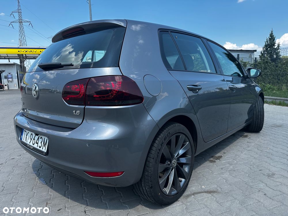 Volkswagen Golf 1.6 Highline - 4