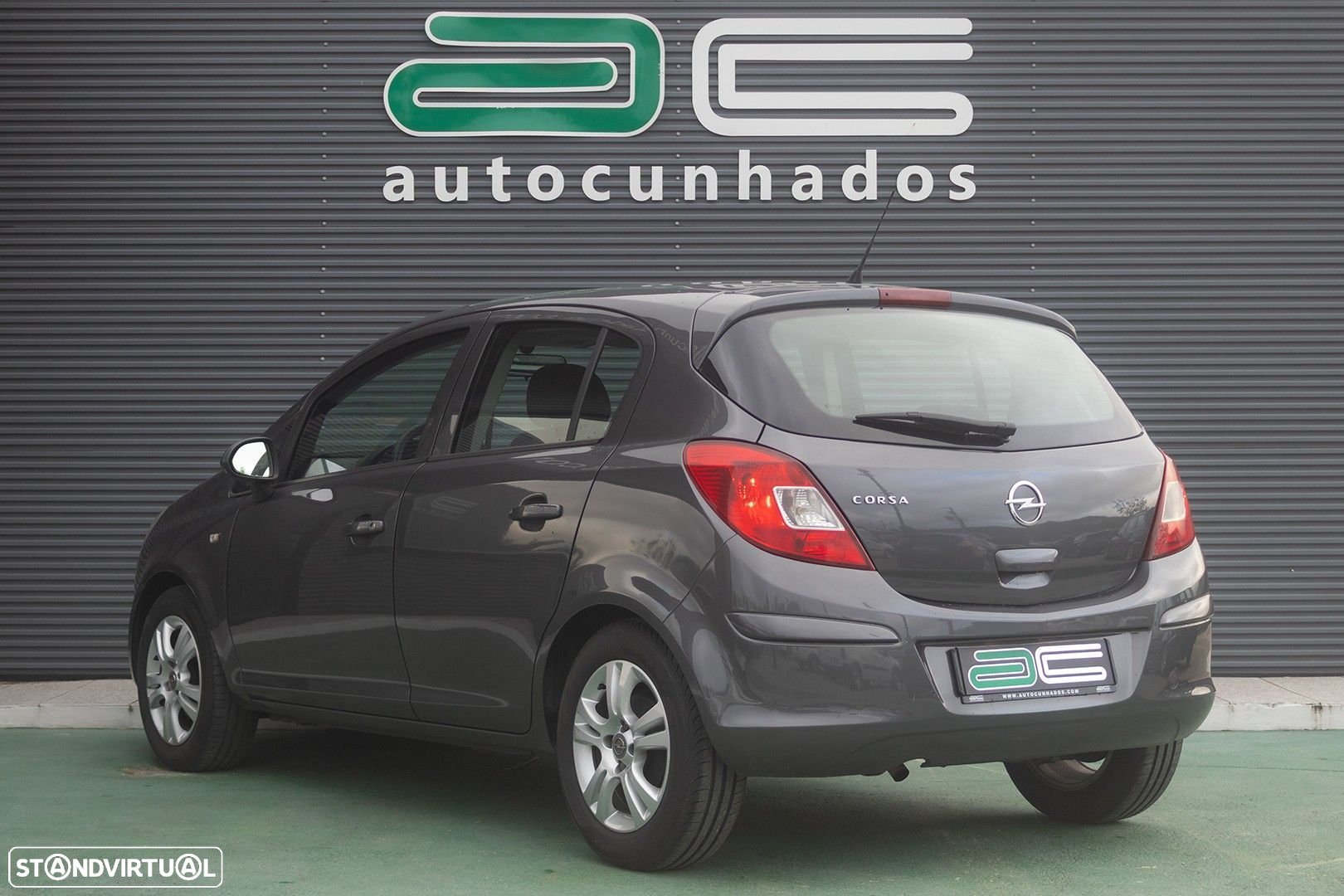 Opel Corsa 1.2 Enjoy - 4