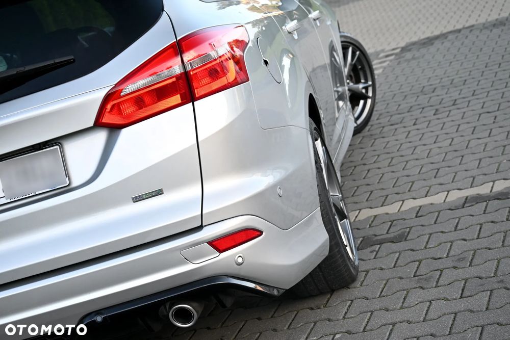 Ford Focus 1.5 EcoBoost ST-Line - 13