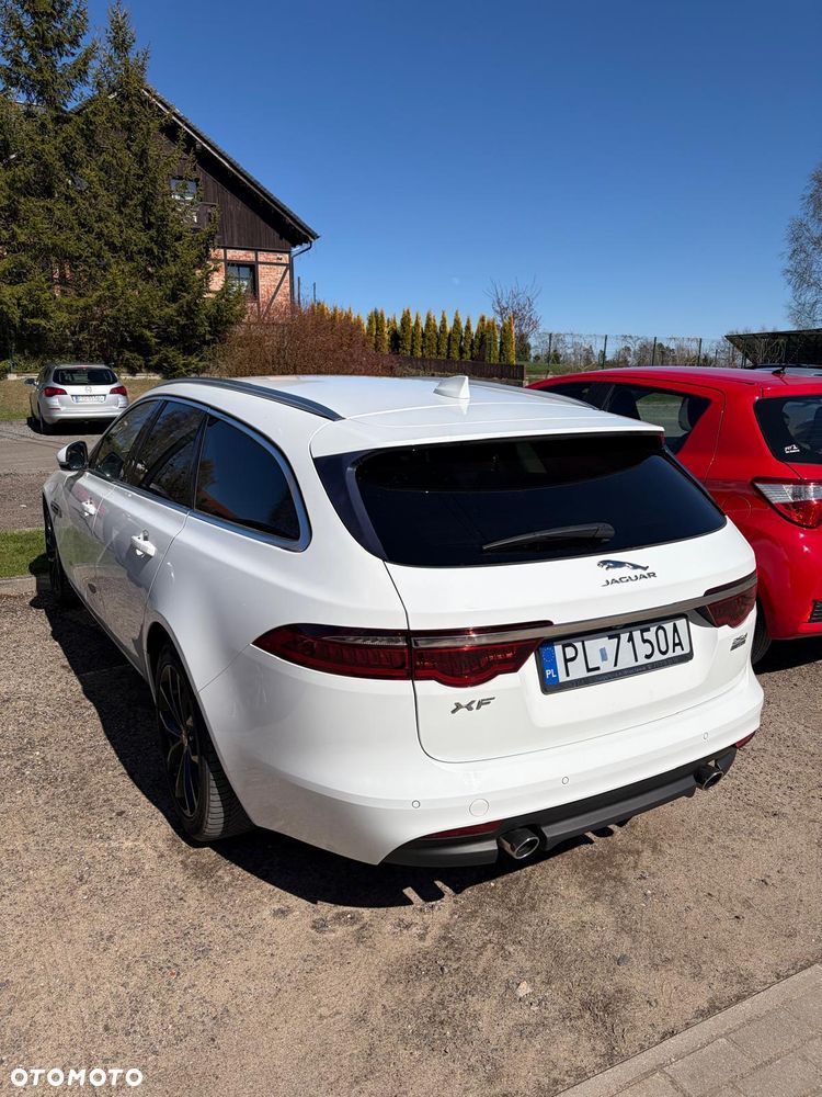 Jaguar XF 2.0 i4D Prestige - 6