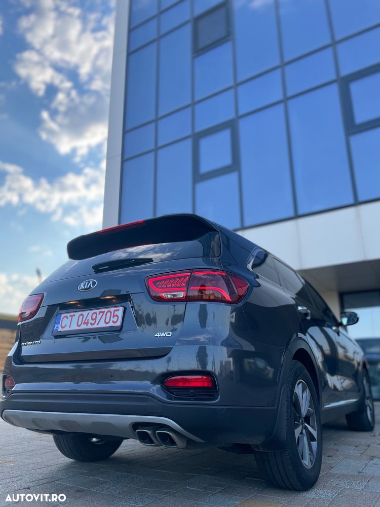Kia Sorento 2.0 DSL 6AT 4x4 Cosmo - 7